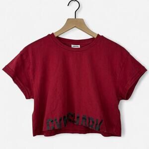 Gymshark red cropped graphic hem tee